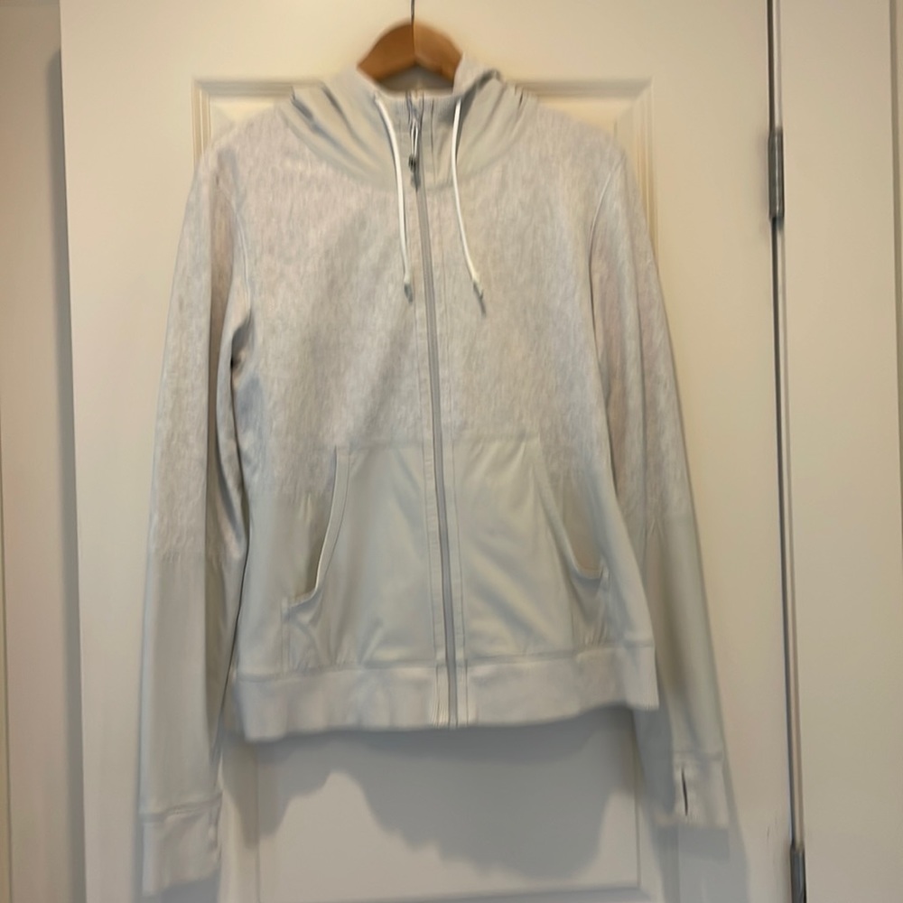 Lululemon women’s hoodie size 10